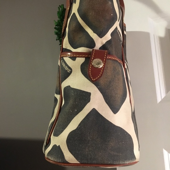 Dooney & Bourke purse - Picture 3 of 4